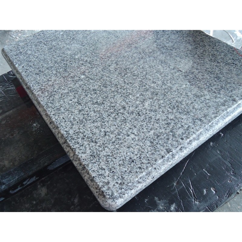 Custom Sized Granite Grey Color Flamed Surface Granite Floor Tile