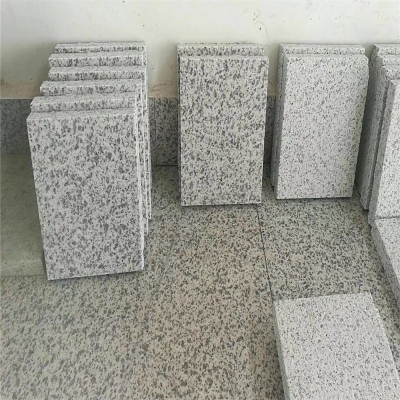 Cheap Chinese Sesame White Granite Tile For Sale