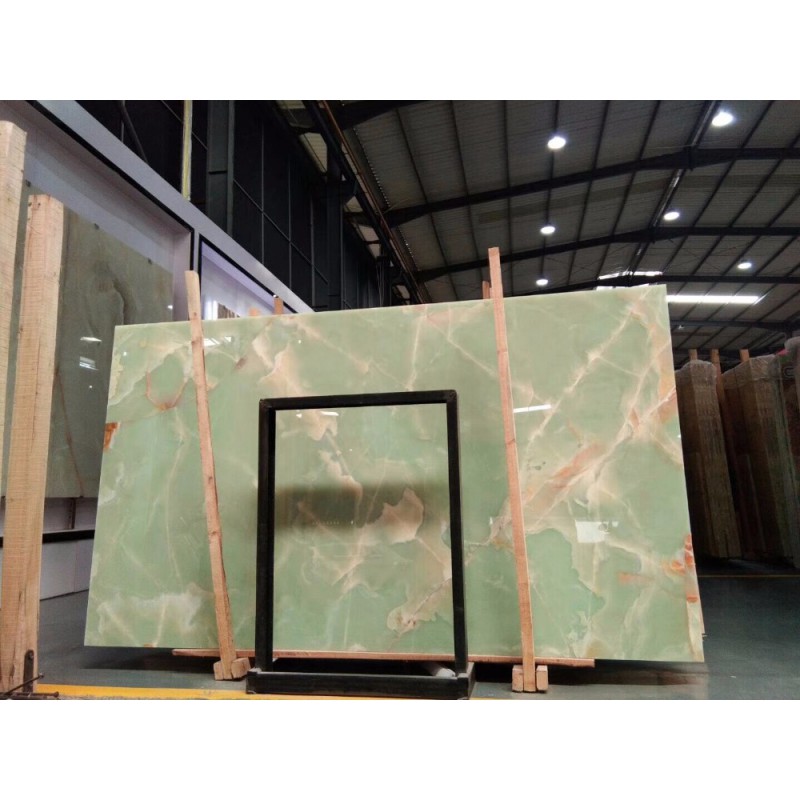 Transparent Grass Green Onyx Slab